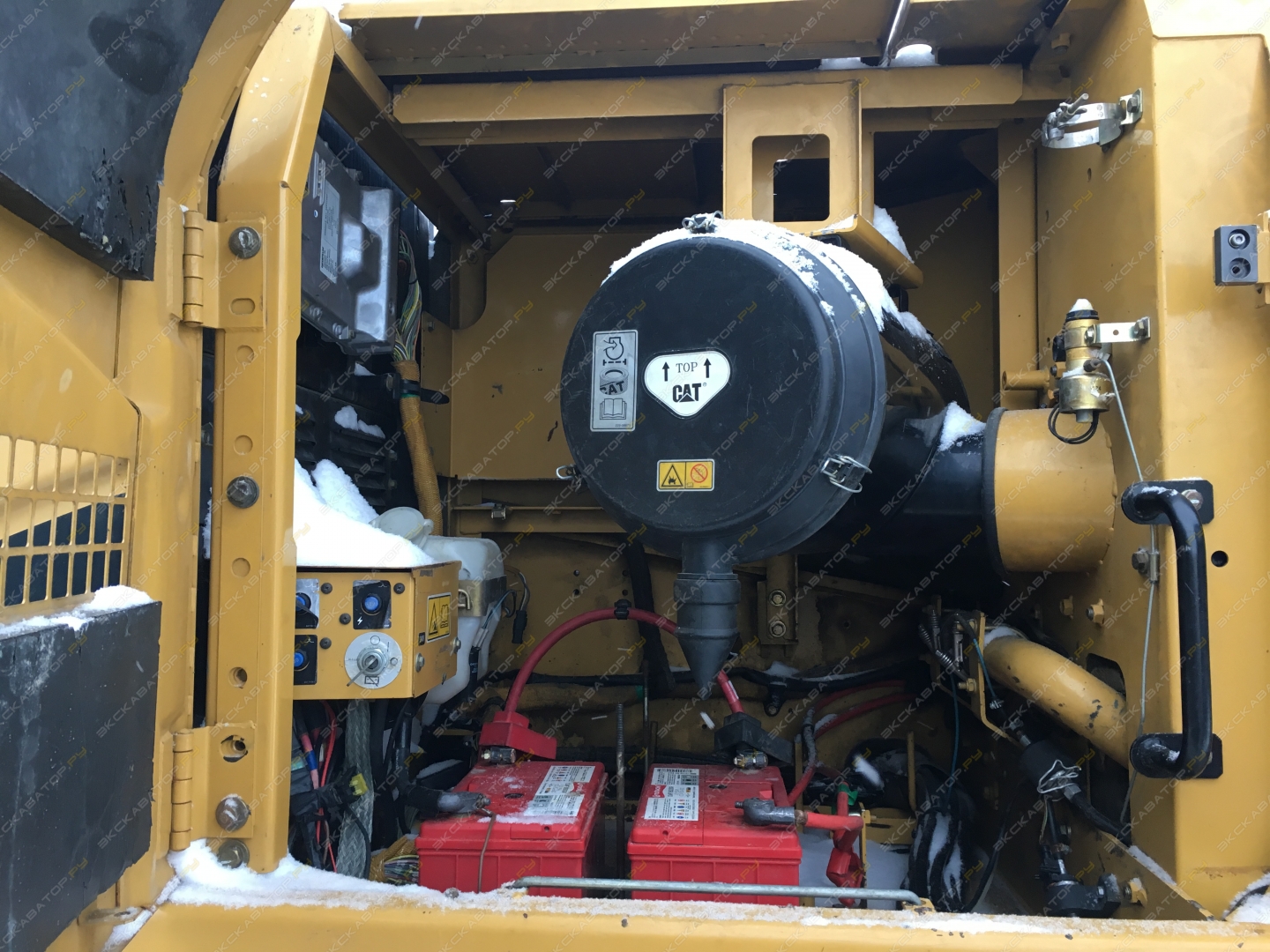 Caterpillar 330D L [14]