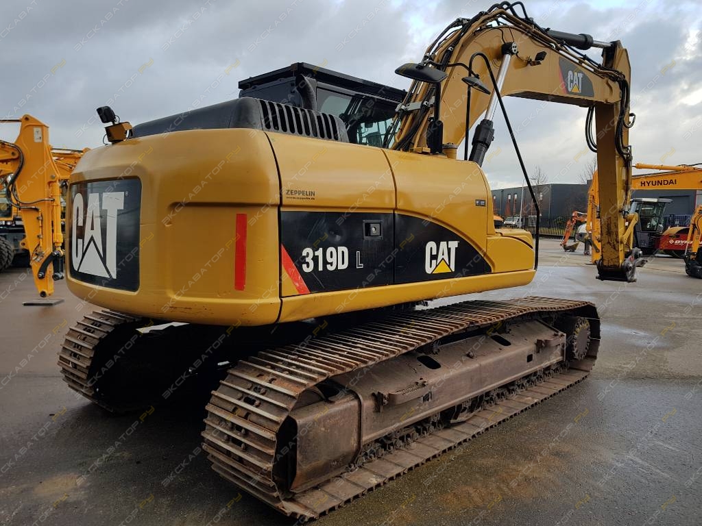 Caterpillar 319D L [2]