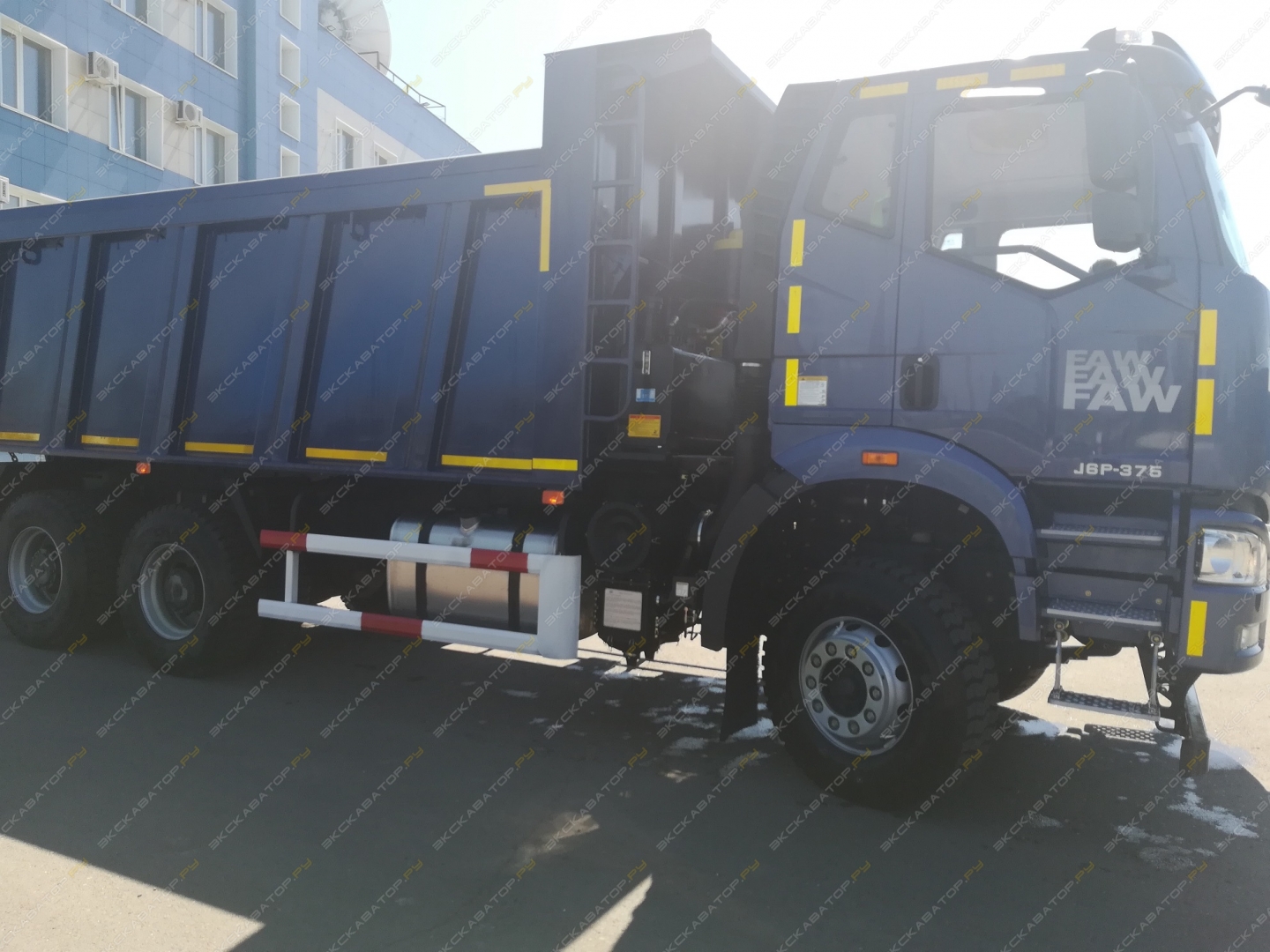 FAW CA3252 [1]