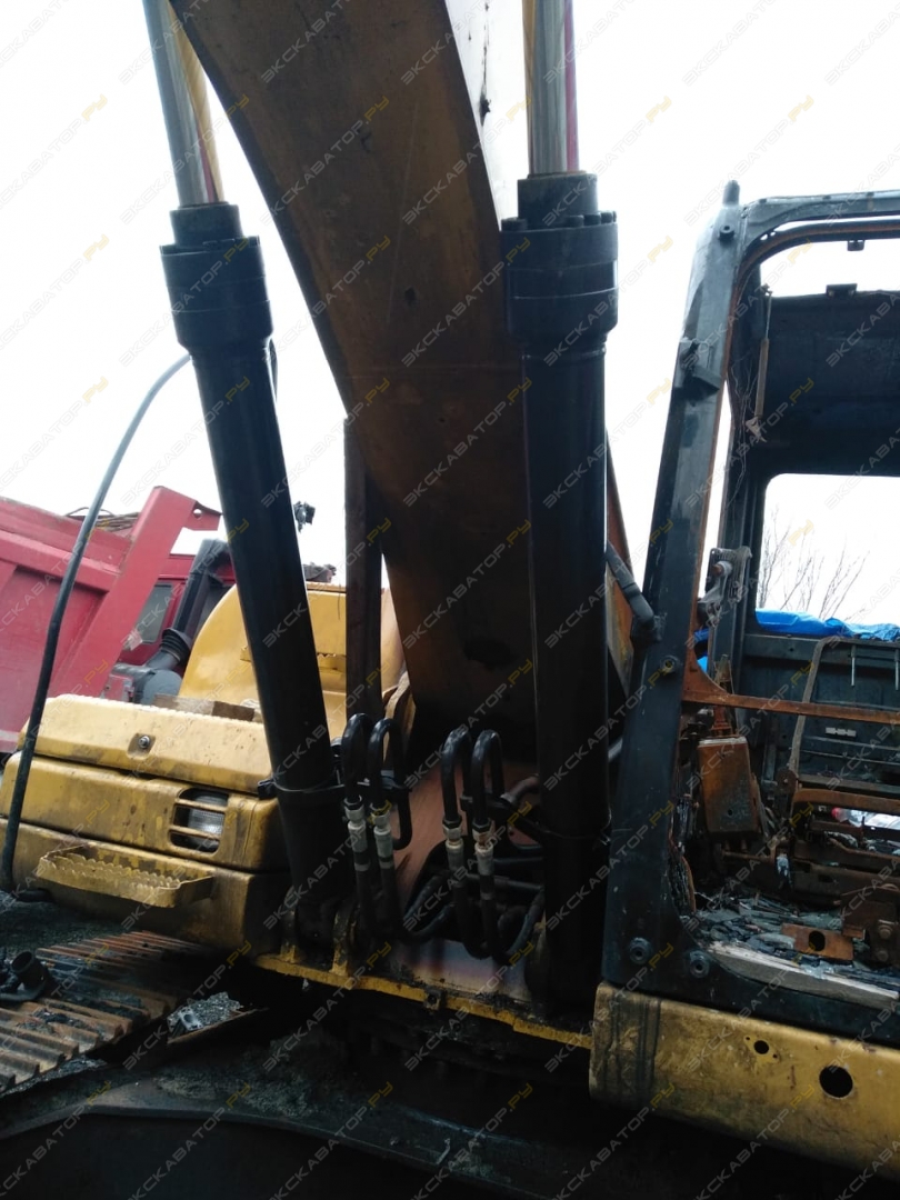 Caterpillar 320D [1]