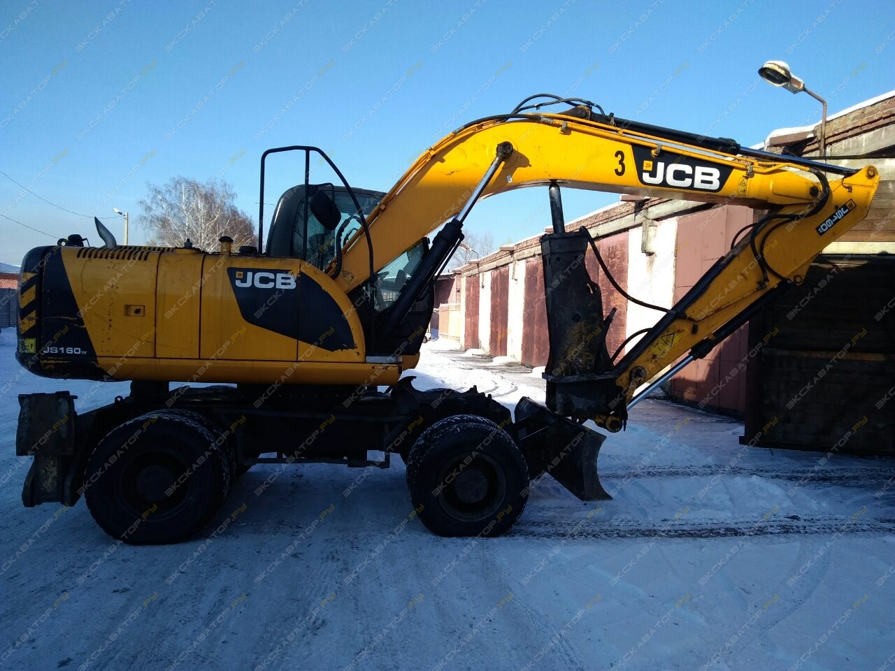 JCB JS 160W [2]