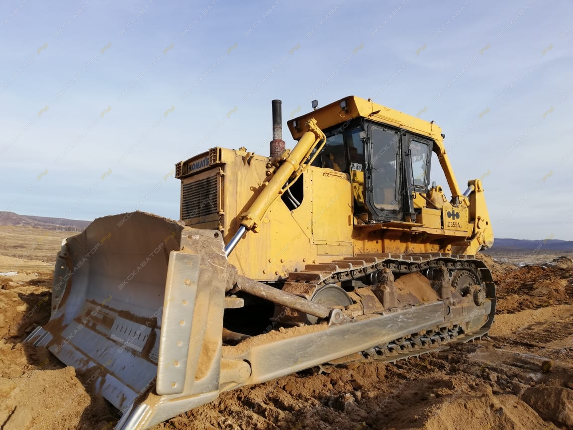 Komatsu D355A [1]