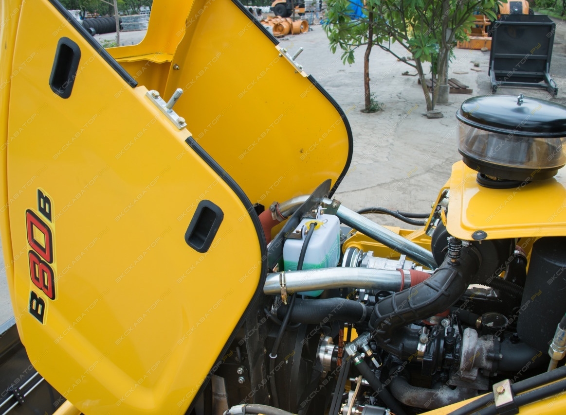 New Holland B80B [5]