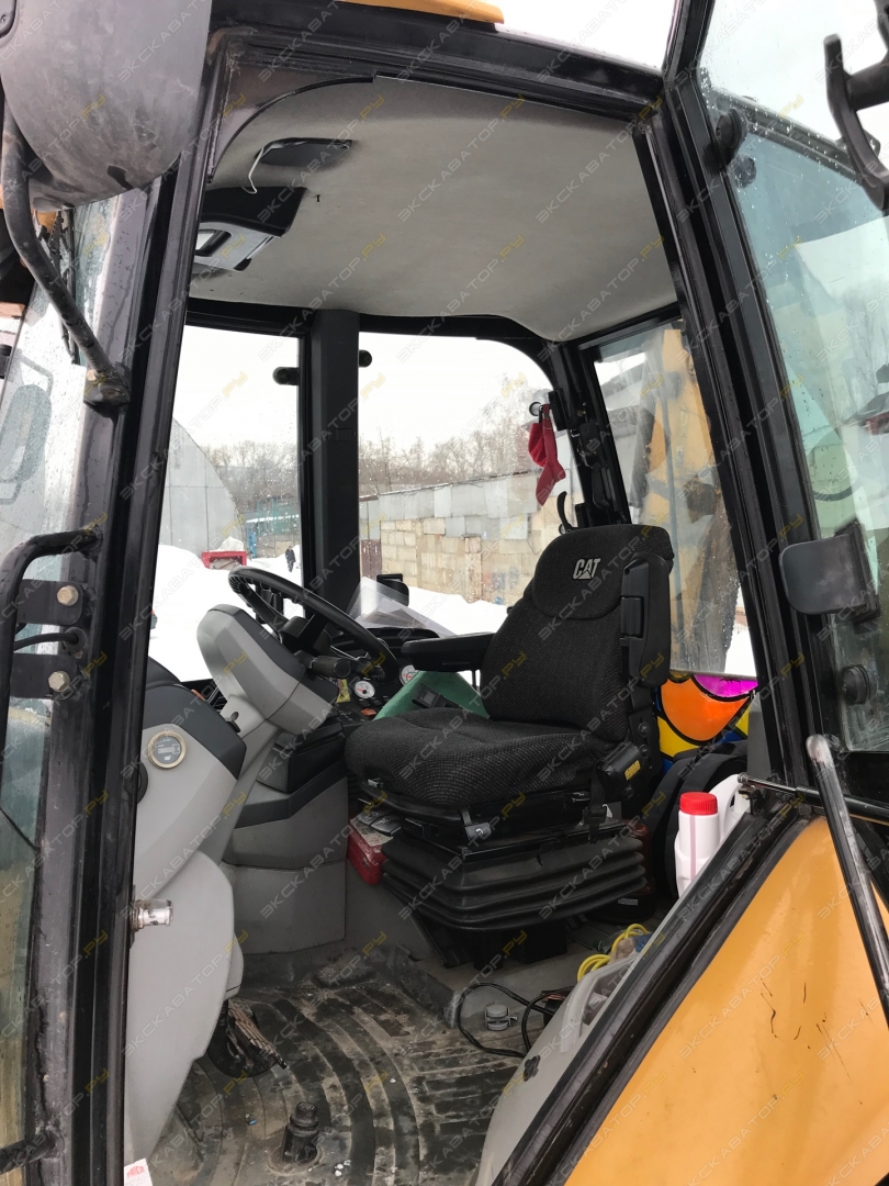 Caterpillar 432E [9]