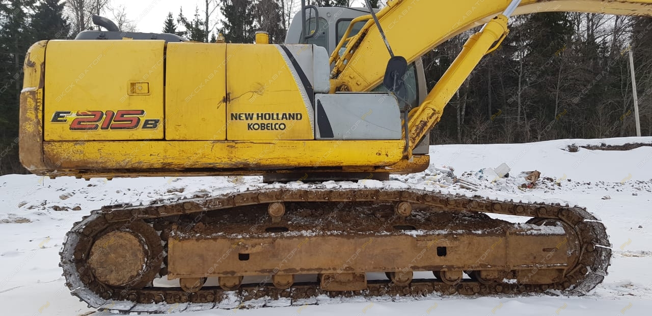 New Holland E215 [2]