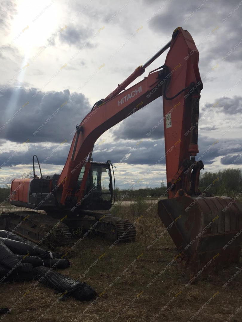 Hitachi ZAXIS 270LC-3 [2]