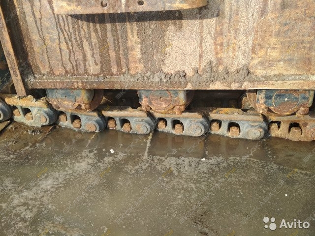 Caterpillar 330D [12]
