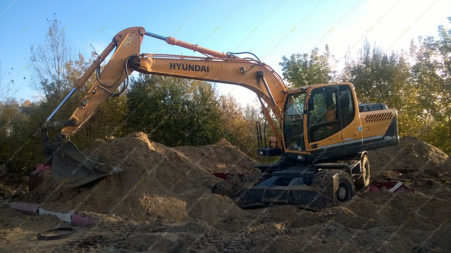Hyundai R170W-9S [0]