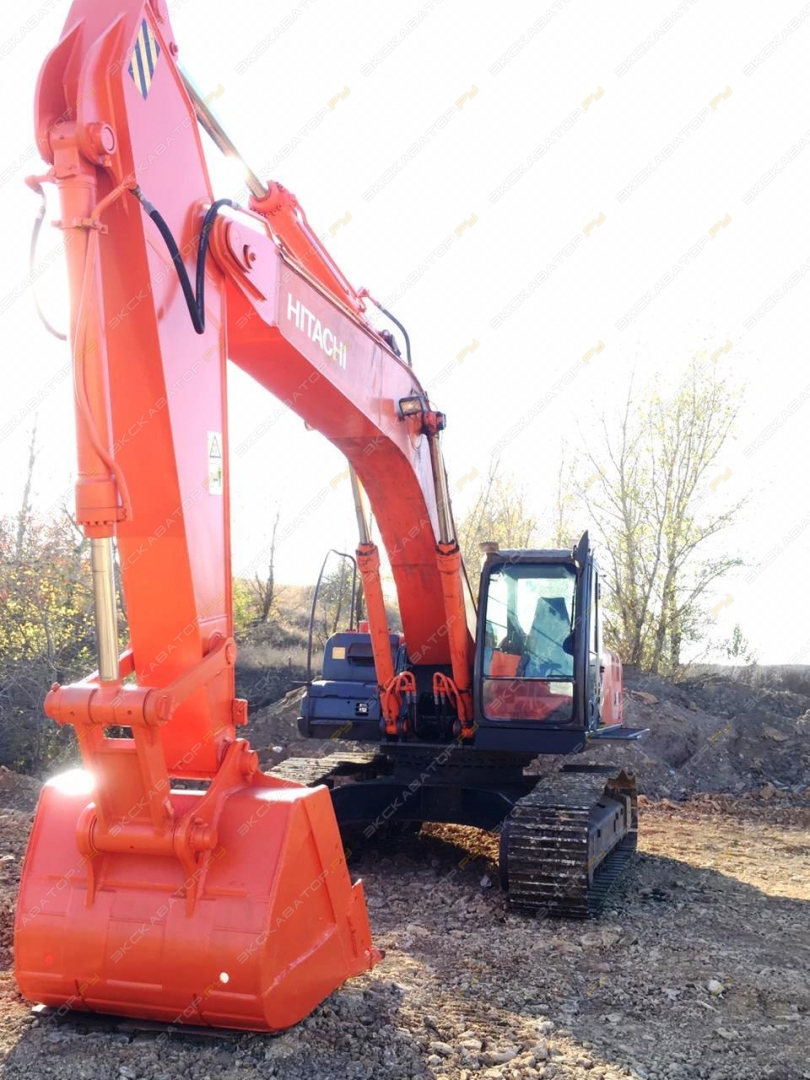 Hitachi ZX330 [0]