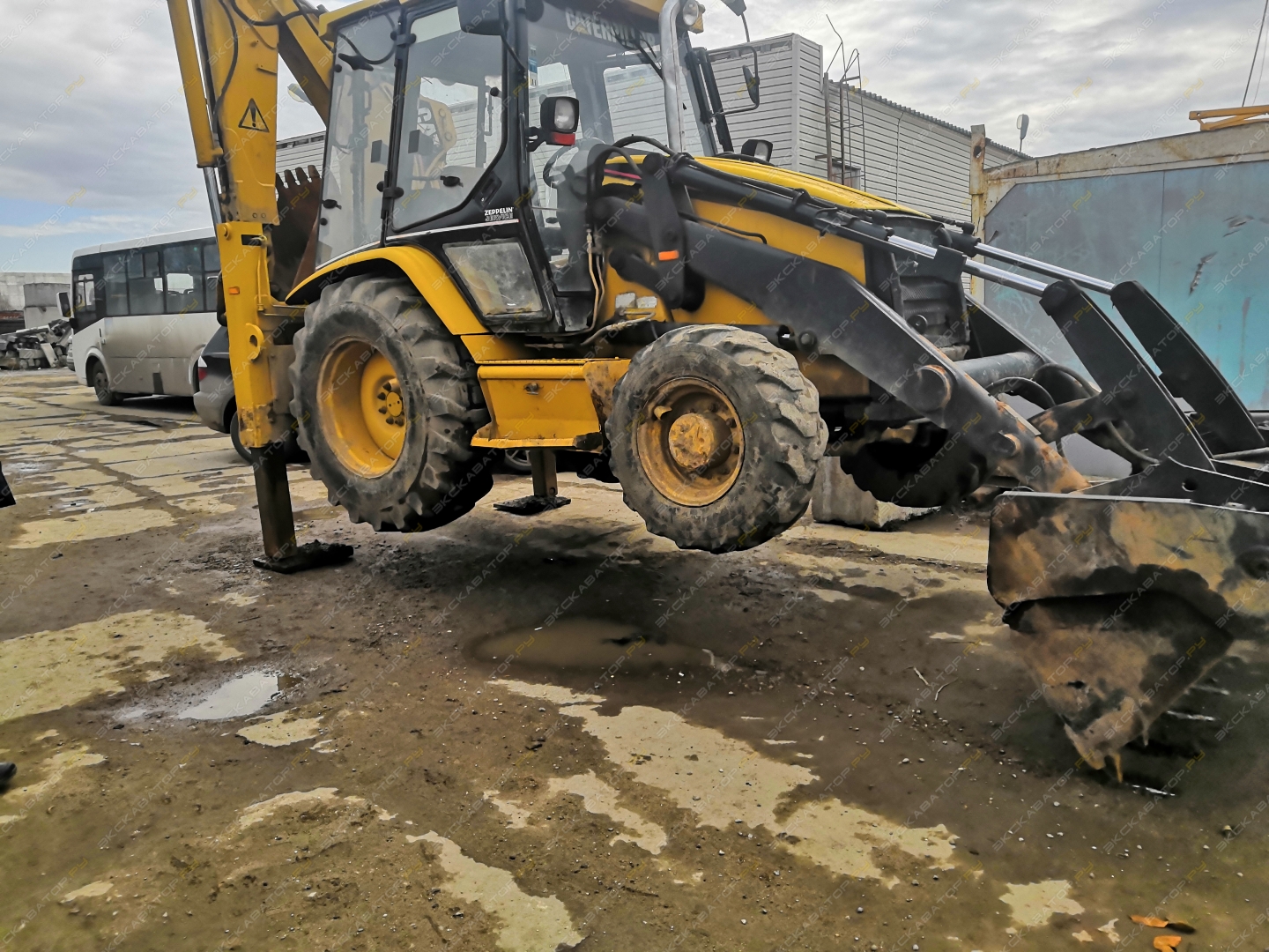 Caterpillar 428C [0]