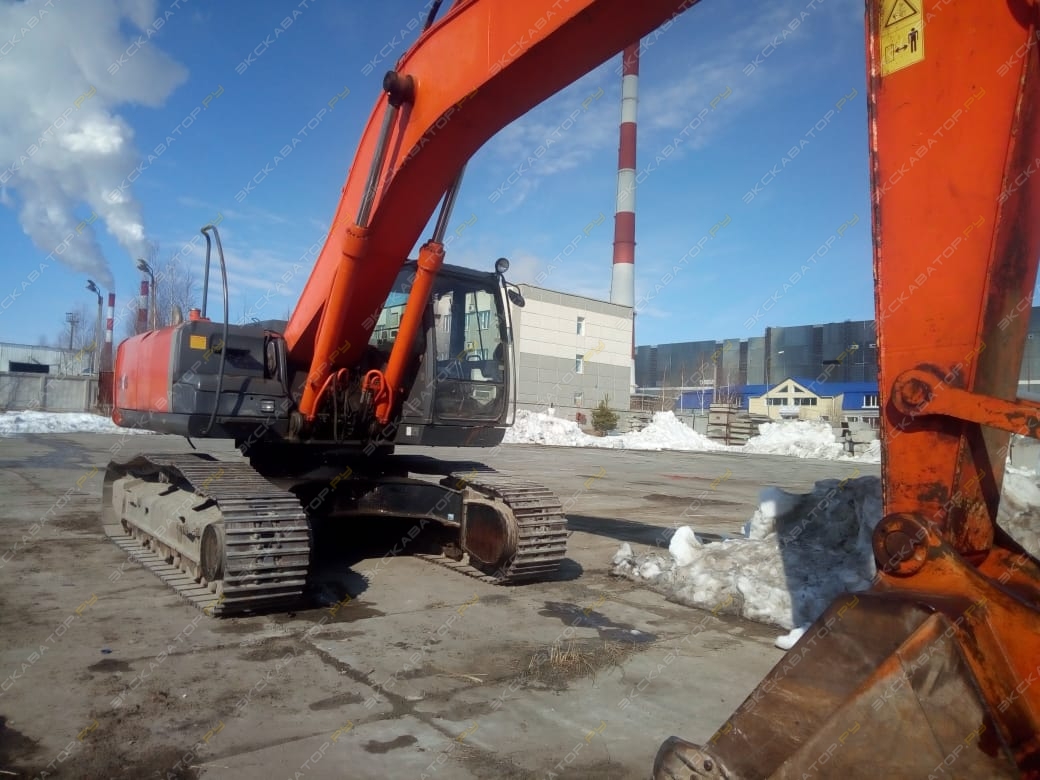 Hitachi ZX330 [0]