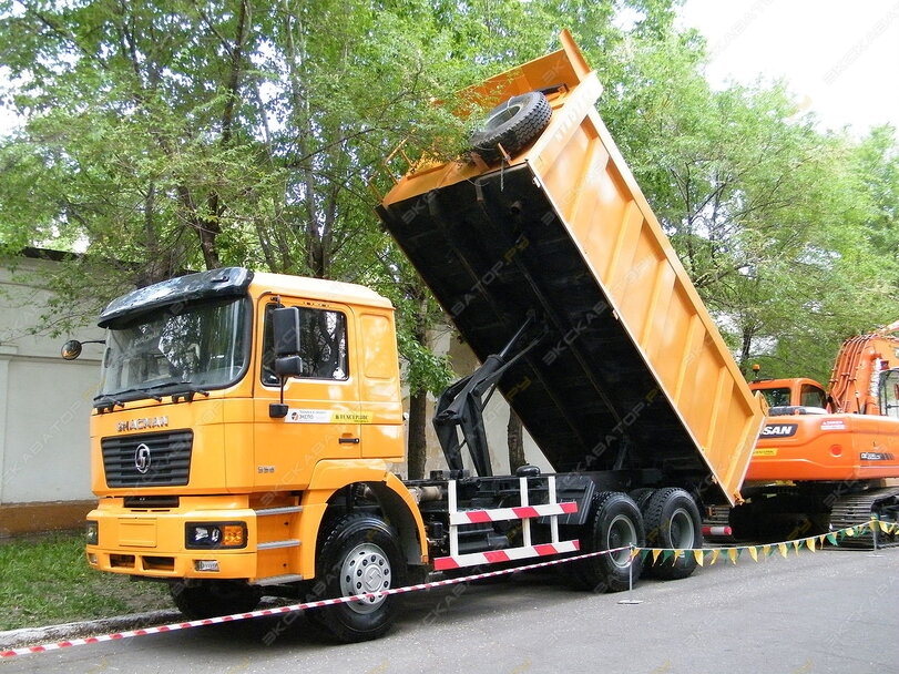 Shaanxi / Shacman SX3256DR384 с кабиной F3000 [0]