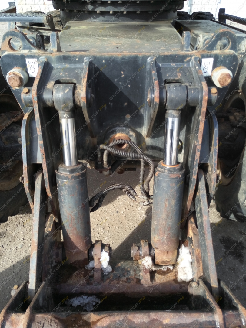 JCB JS 160W [6]