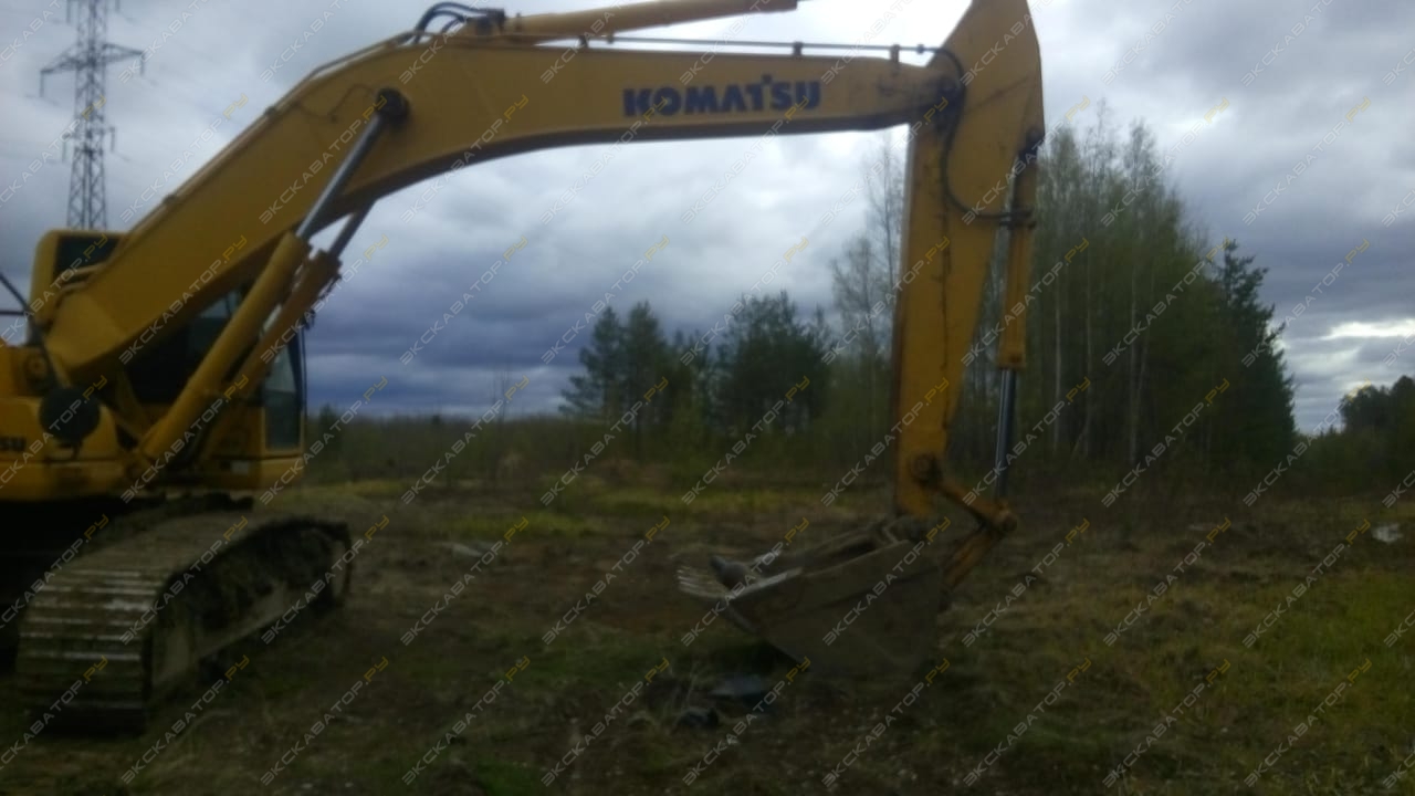 Komatsu PC300-8 [10]