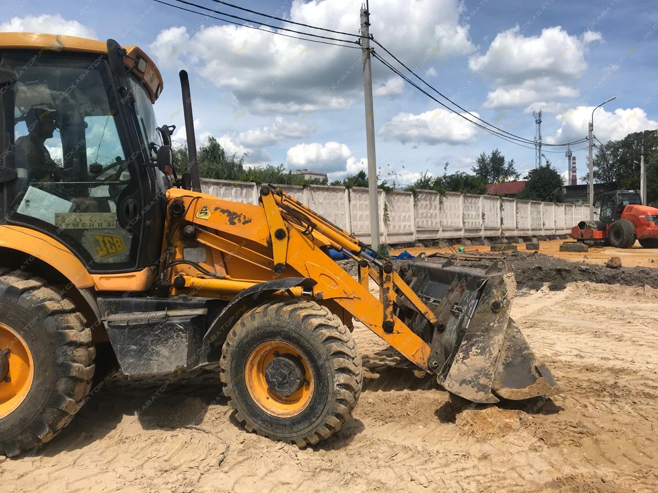 JCB 3CX [2]