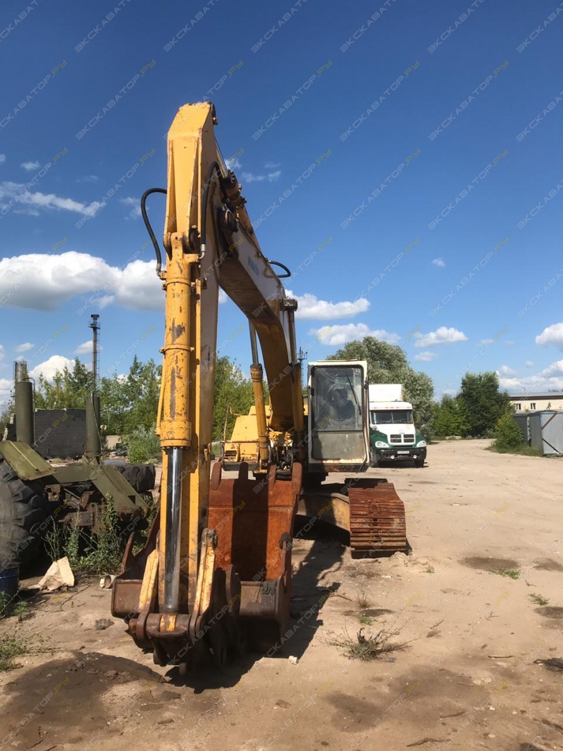 Komatsu PC240 [1]
