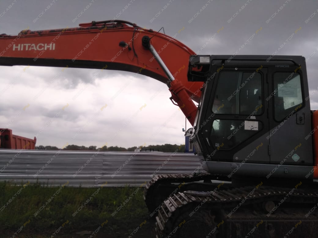 Hitachi ZAXIS 450 [3]