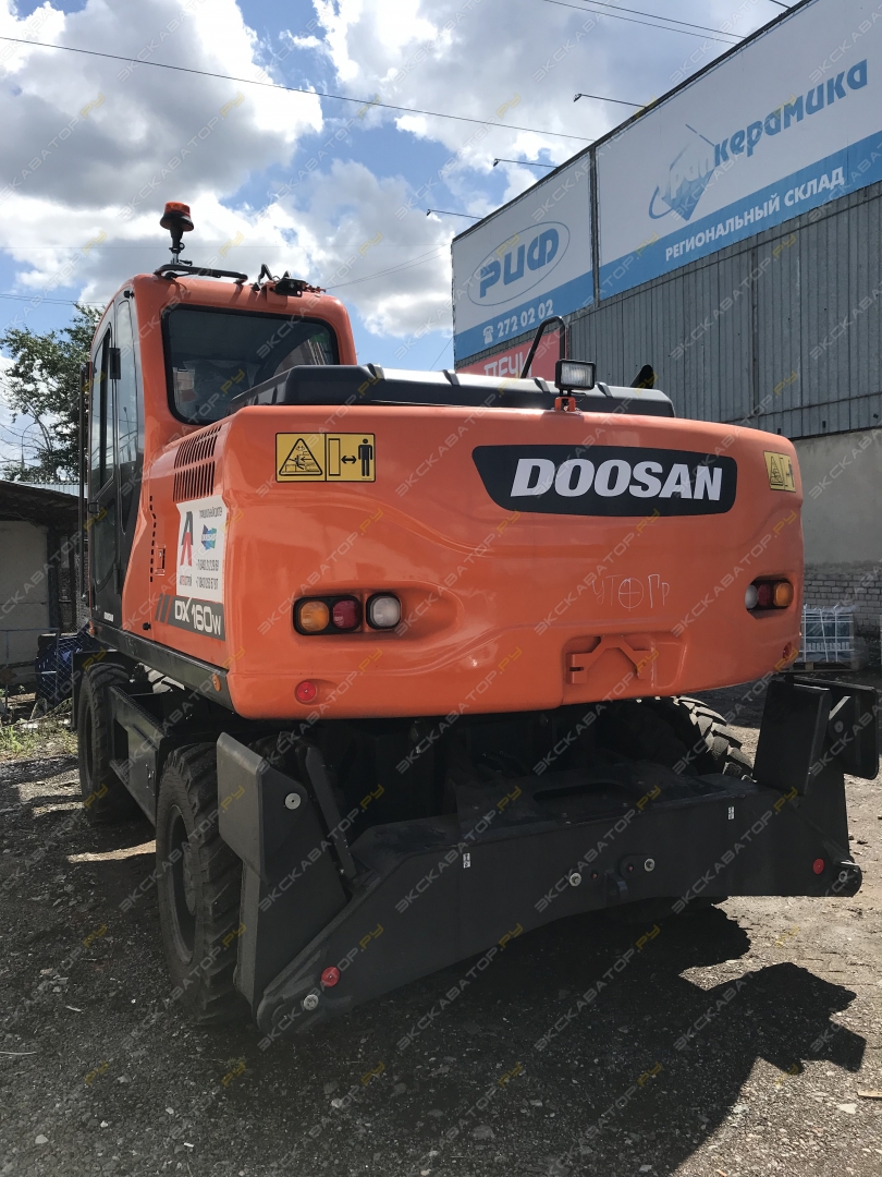 Doosan DX160W [2]