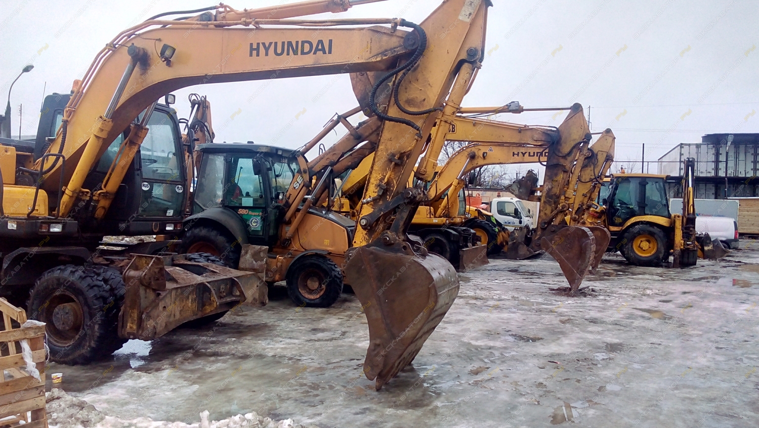 Hyundai R200W-7 [1]