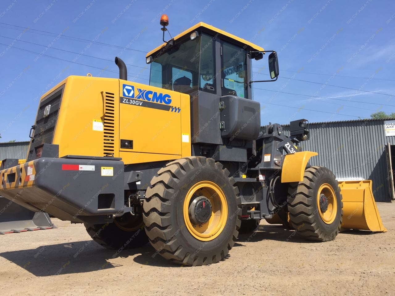 XCMG ZL30G [1]