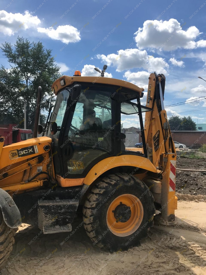 JCB 3CX [2]