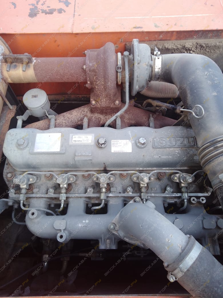 Hitachi ZAXIS 200 [6]