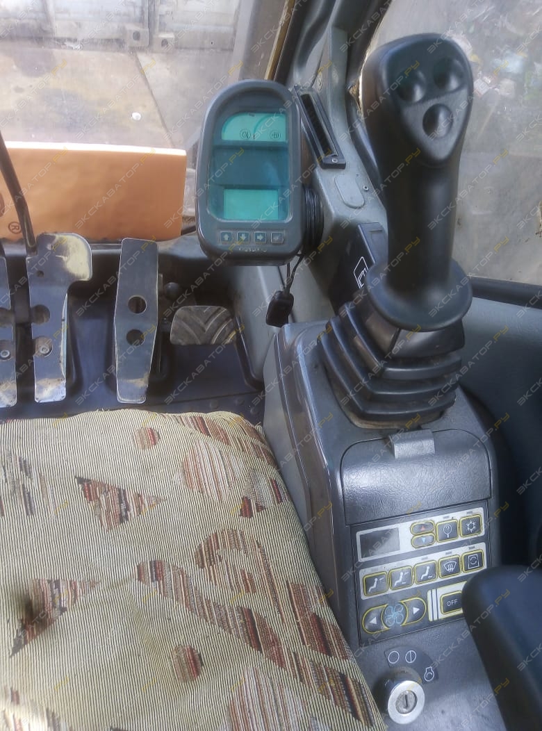 Volvo EC210B [10]