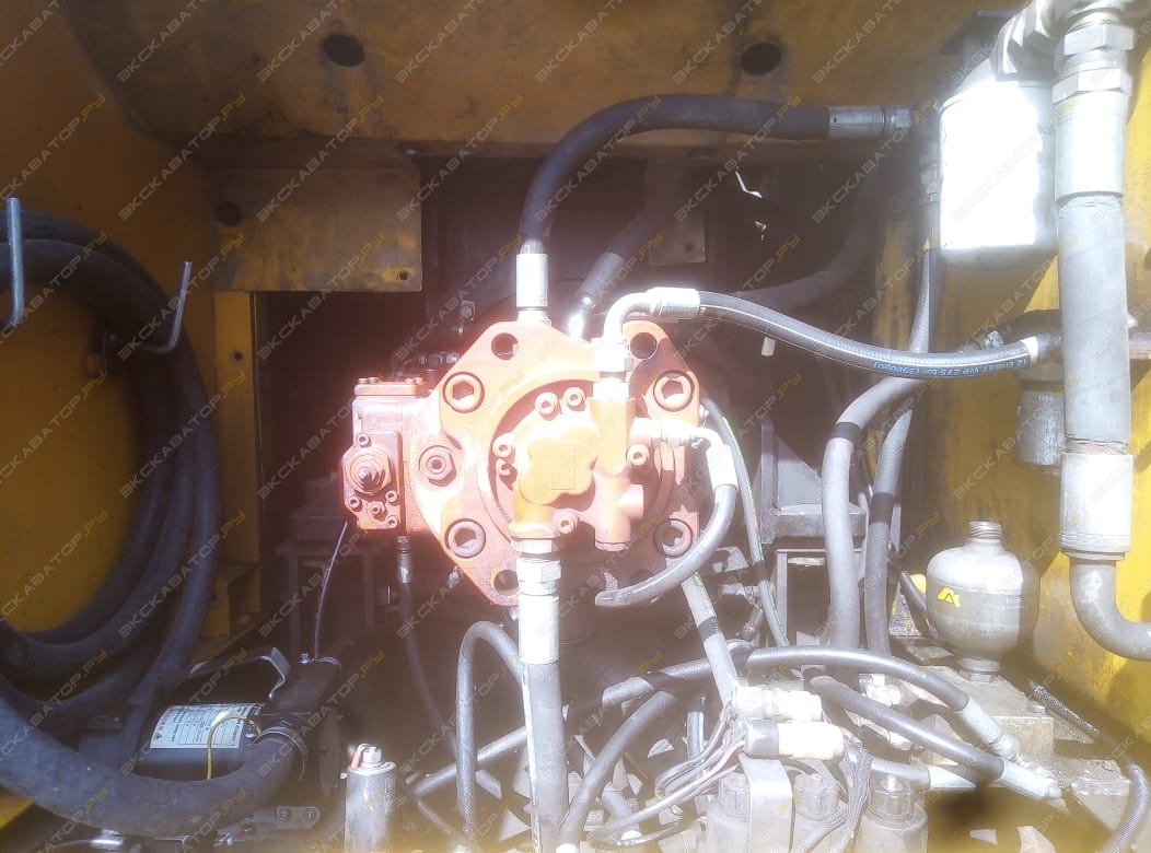 Volvo EC210B [18]