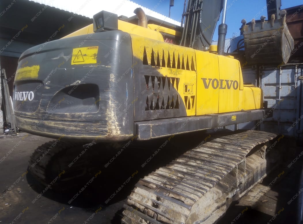 Volvo EC210B [13]