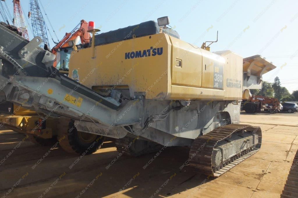 Komatsu BR380JG-1E0 [1]