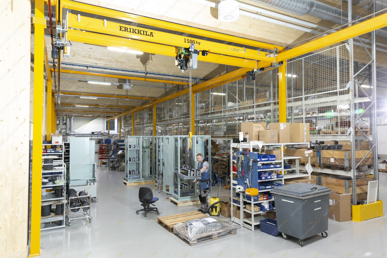 Erikkila Light Crane System [3]