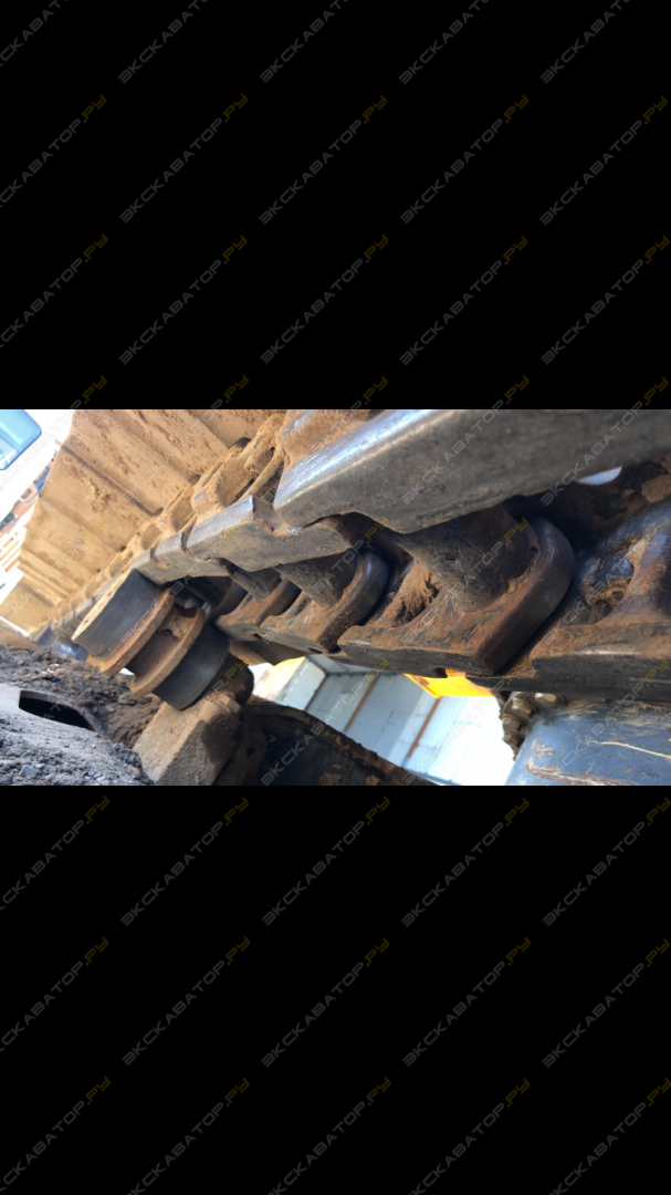 JCB JS 260LC [3]