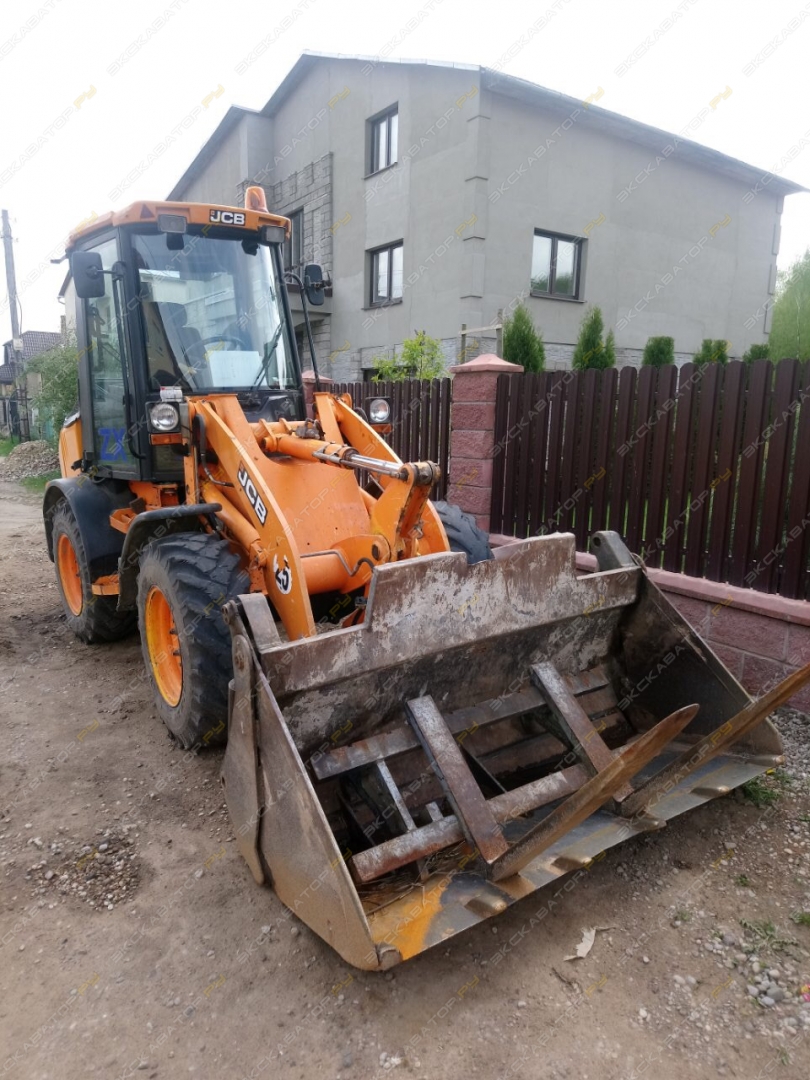 JCB 408B [0]