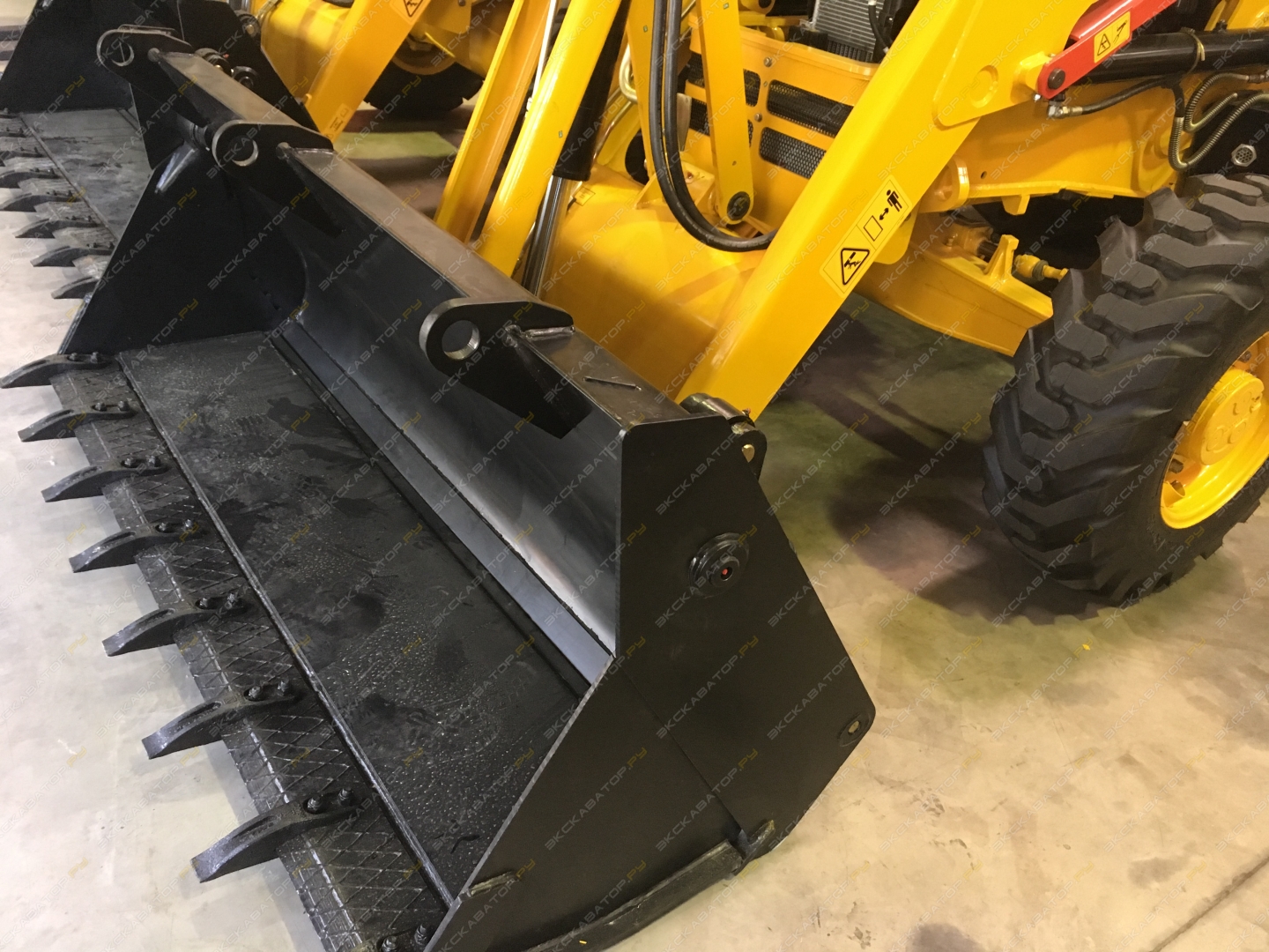 Gehl TLB 818S [4]