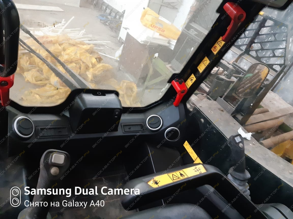 JCB 225 [6]