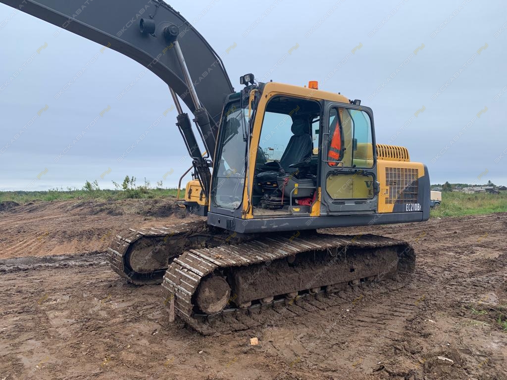 Volvo EC210B [0]