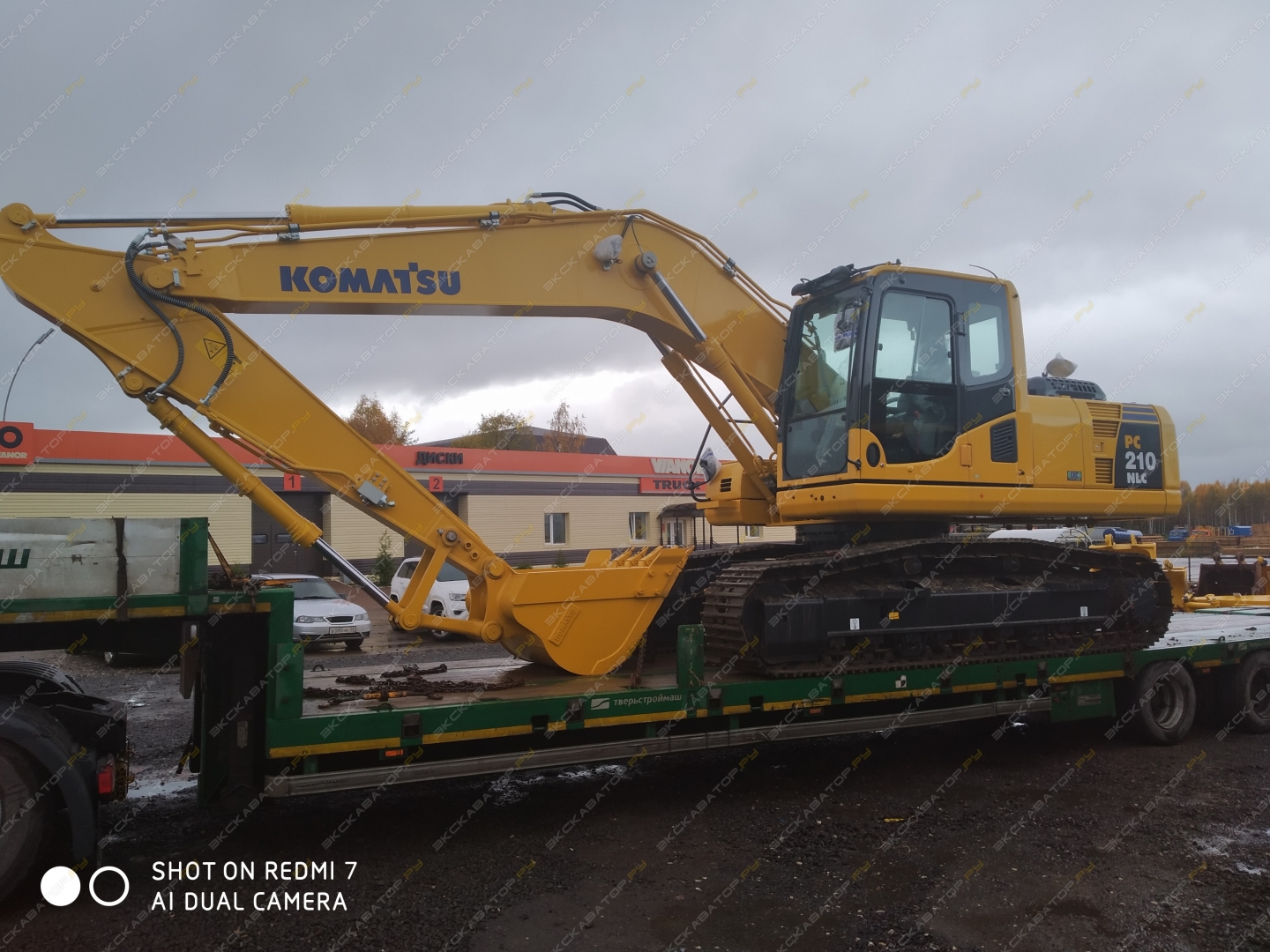 Komatsu PC210NLC-8 [0]
