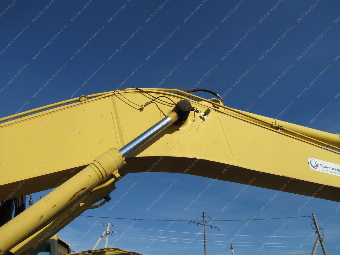 Komatsu PC400-7 [9]