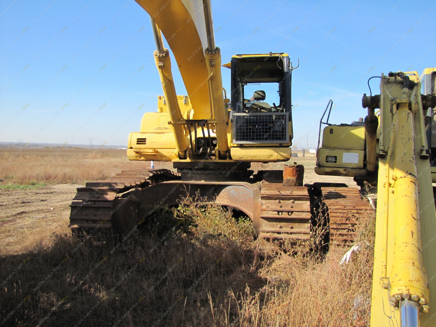 Komatsu PC400-7 [15]