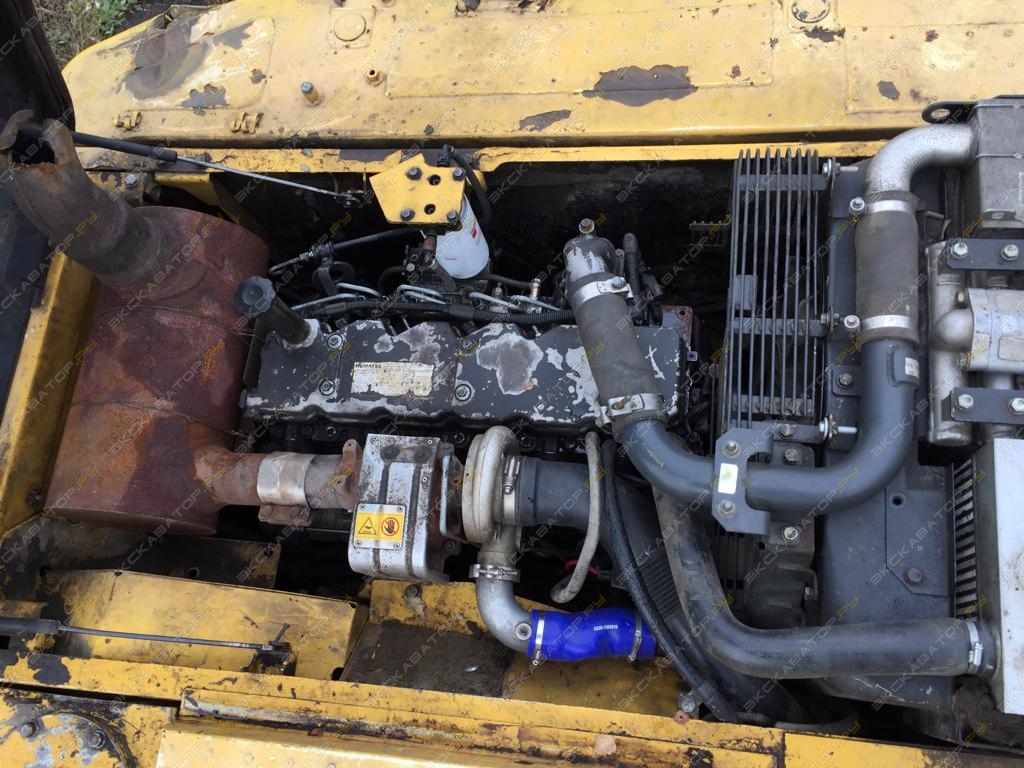Komatsu PC210 [12]