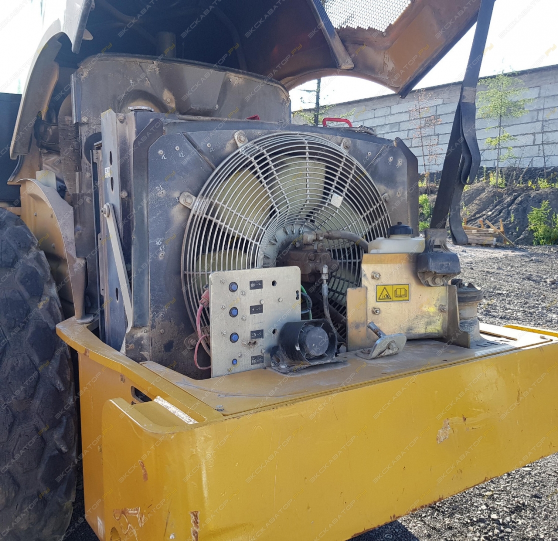 Caterpillar CS76 XT [5]