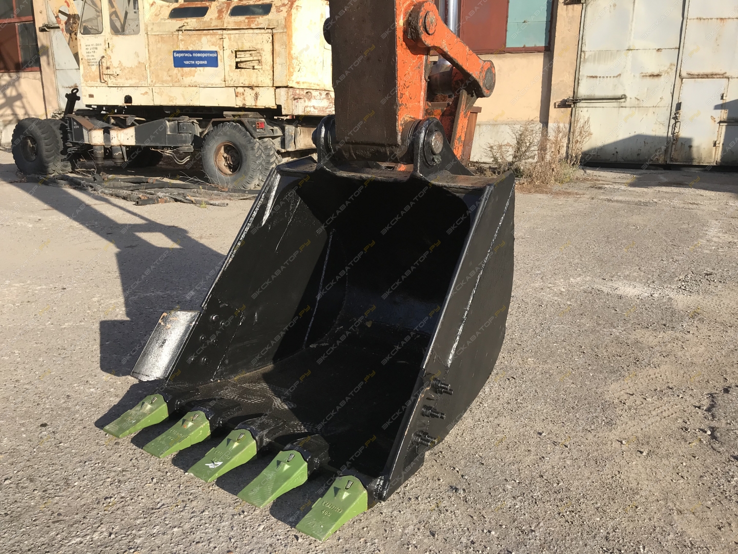 ZX240LC-3G [11]