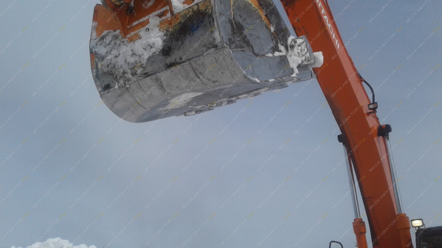 Hitachi ZAXIS 330 [8]