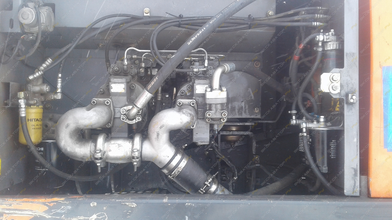Hitachi ZAXIS 330 [12]