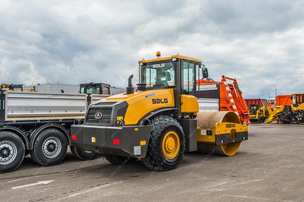 SDLG RS8140 [1]