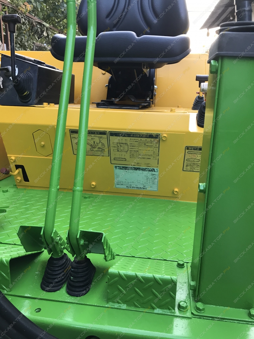 Yanmar B27 [2]