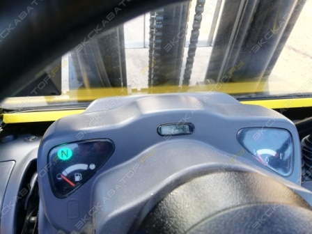 Komatsu FD30T-17 [1]