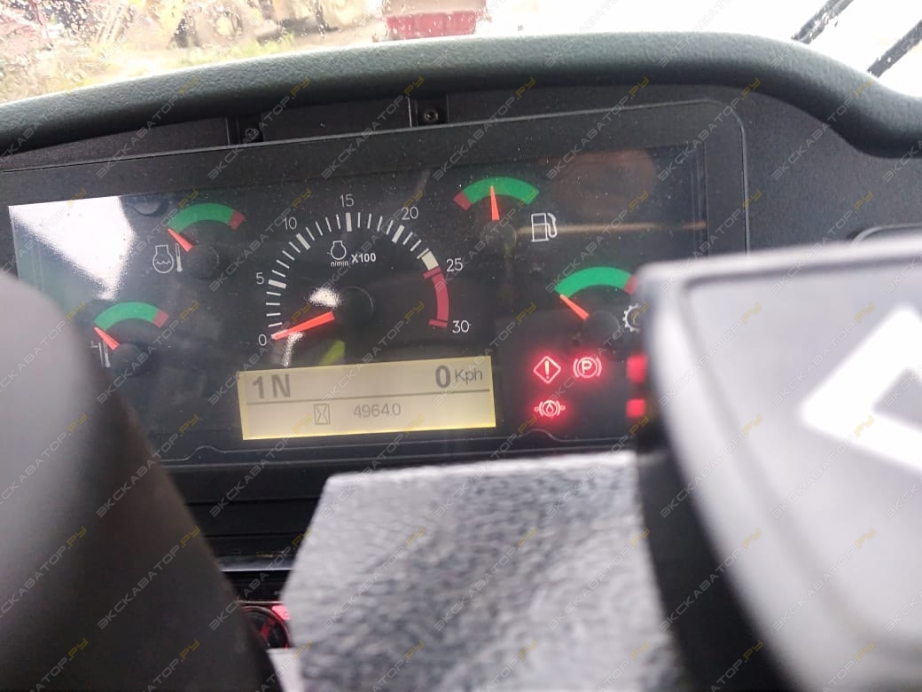 Caterpillar 962H [12]