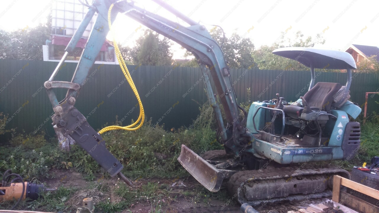Kubota K035 [0]