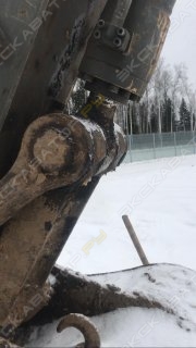 Volvo EC210B LC [7]